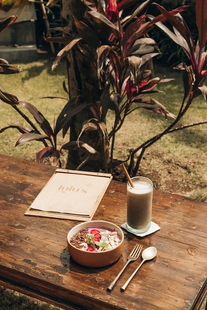Hotel Lulu'S Villas Uluwatu  Indonesia